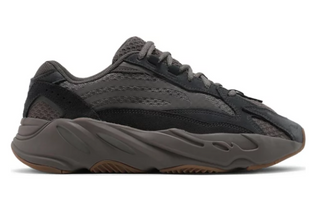 Yeezy 700 V2 Mauve