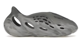 Yeezy Foam RNNR MX Granite