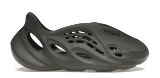 Yeezy Foam RNNR Carbon