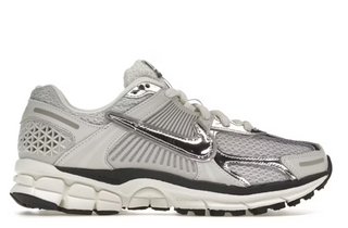 Nike Zoom Vomero 5 Photon Dust Metallic Silver